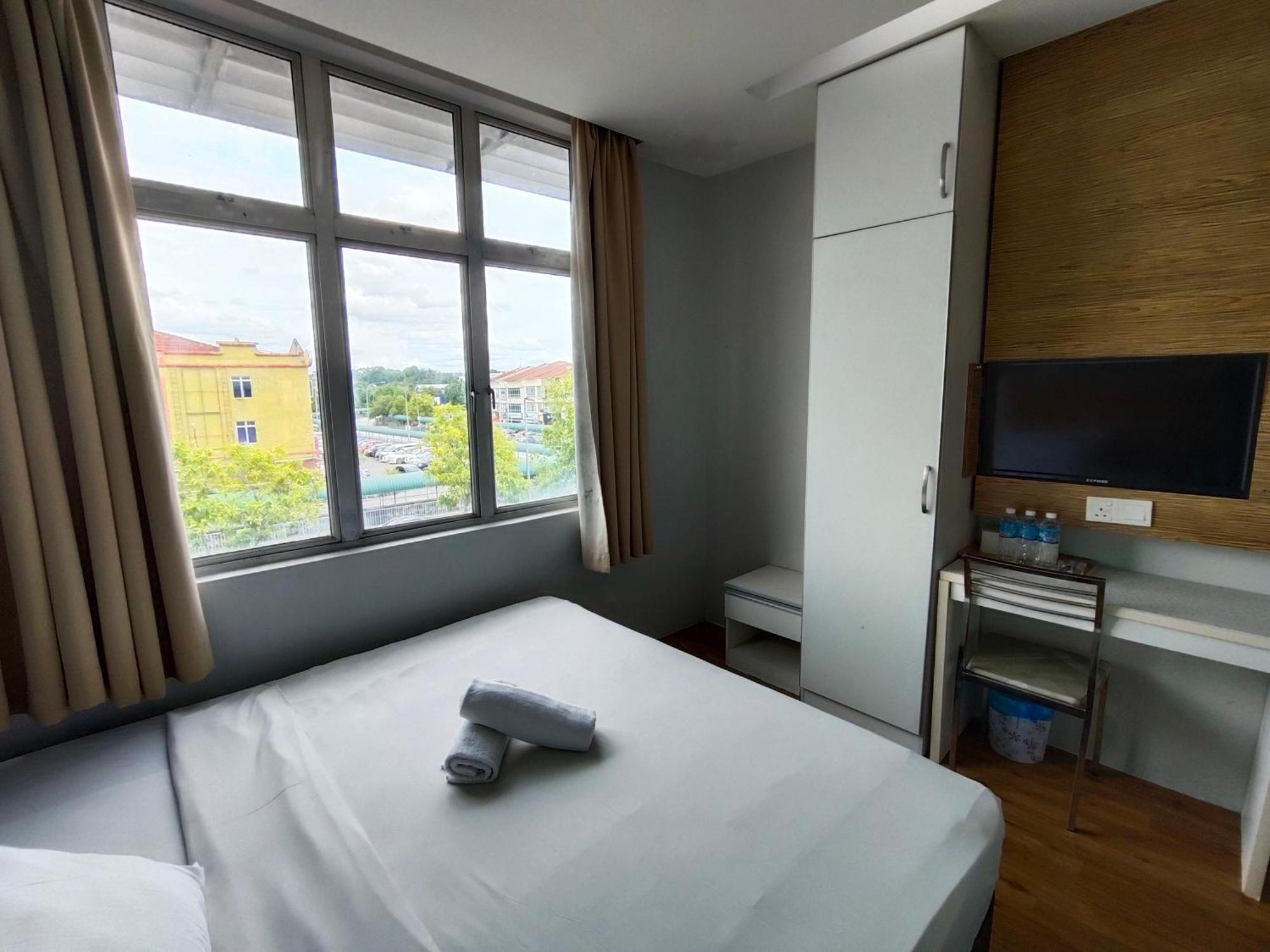 Bangi Business Hotel Bandar Baru Bangi Esterno foto