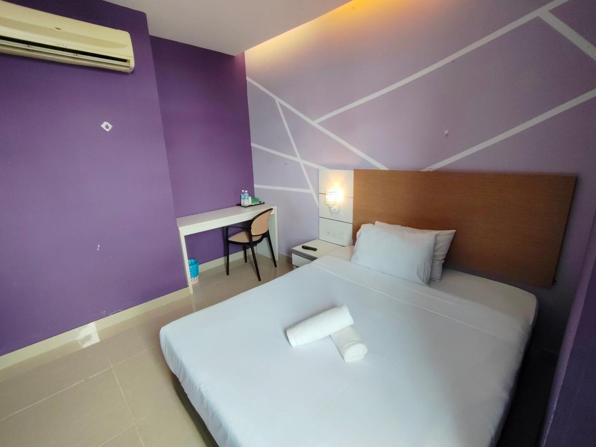 Bangi Business Hotel Bandar Baru Bangi Esterno foto