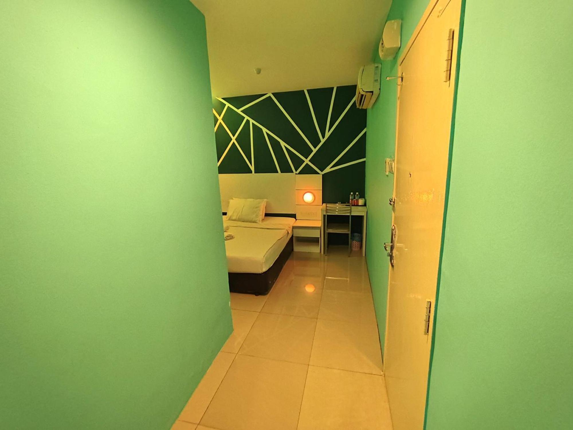 Bangi Business Hotel Bandar Baru Bangi Esterno foto