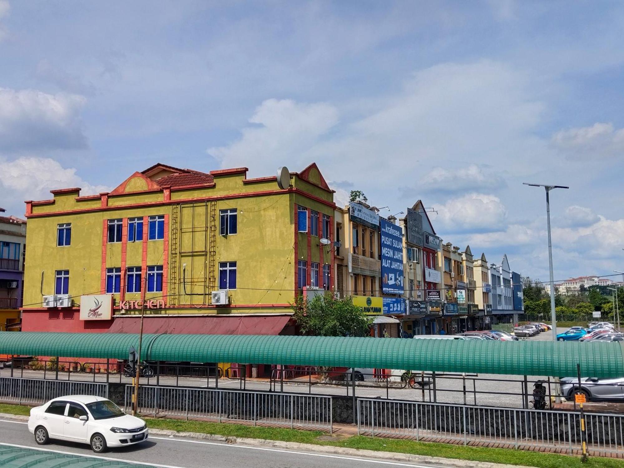 Bangi Business Hotel Bandar Baru Bangi Esterno foto
