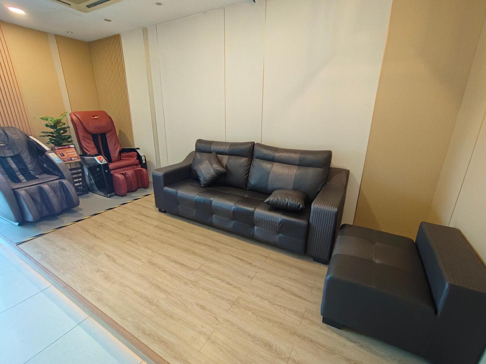 Bangi Business Hotel Bandar Baru Bangi Esterno foto